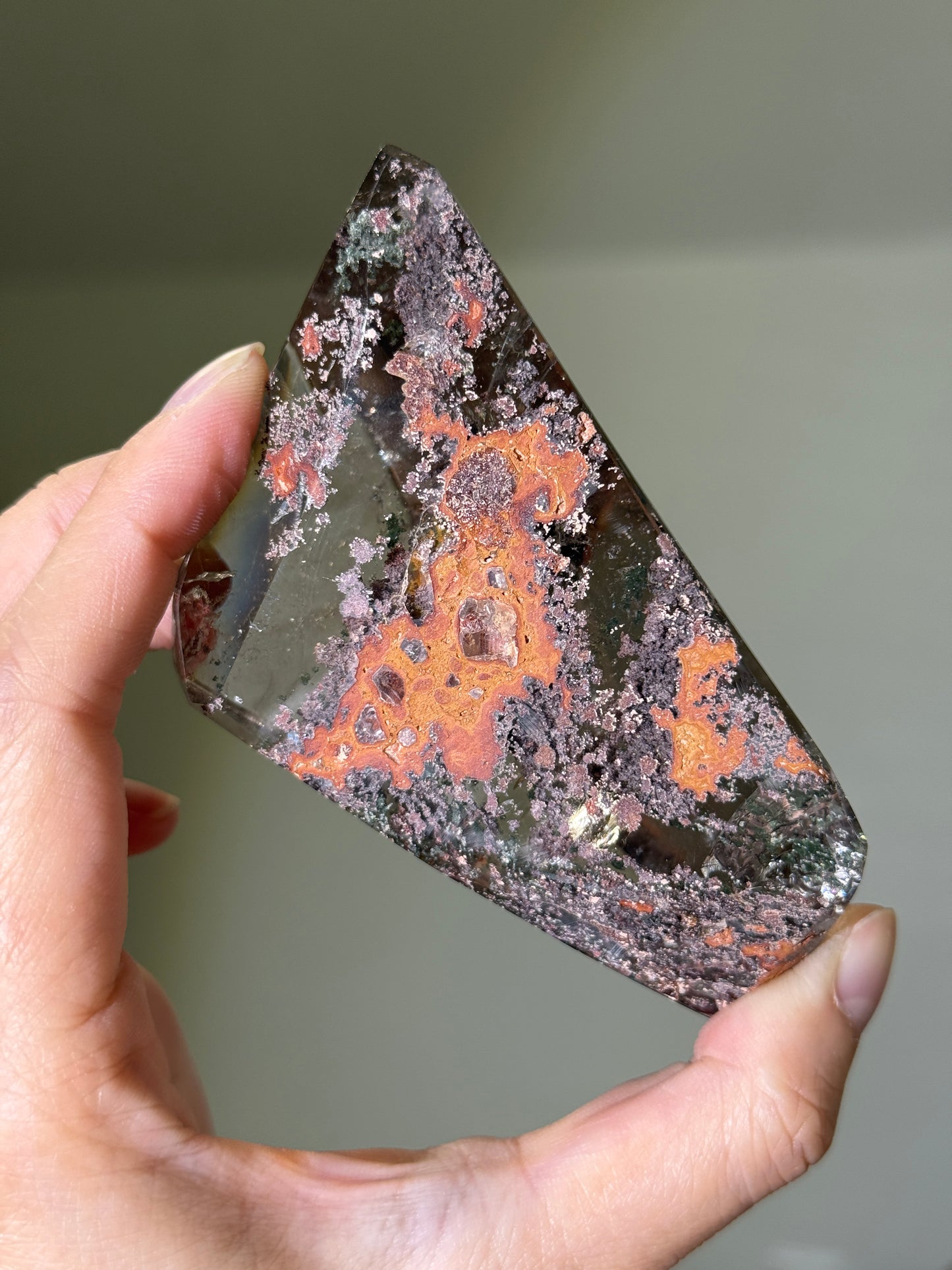 Statement Pink Garden Quartz Freeform, Brazil