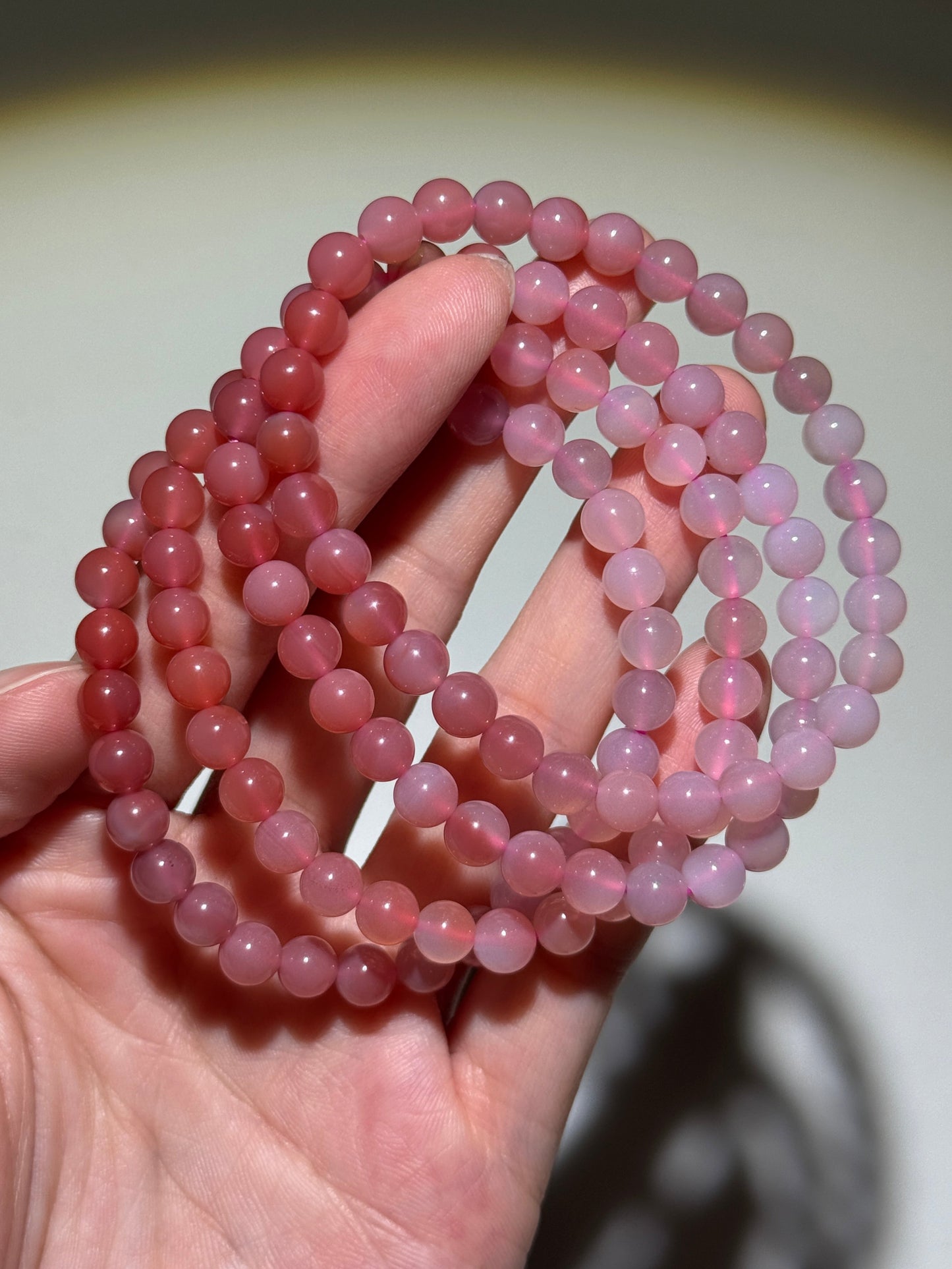 Gradient Pink Agate Bracelets, 7mm