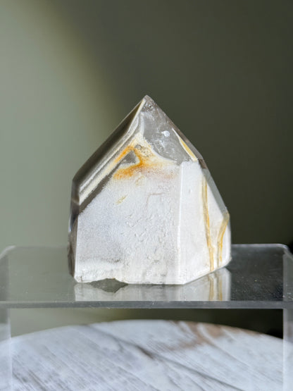Large Chunky White Phantom Lodolite in Quartz Tower, Brazil