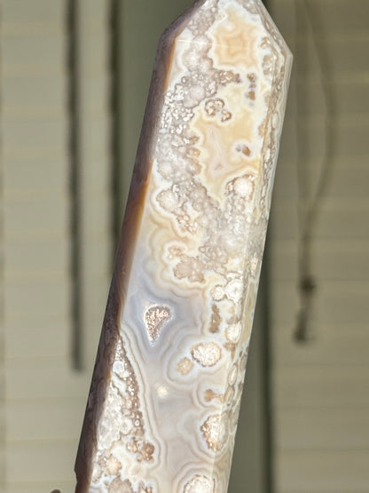 High Quality Unique Cream Beige Flower Agate Tower, Madagascar