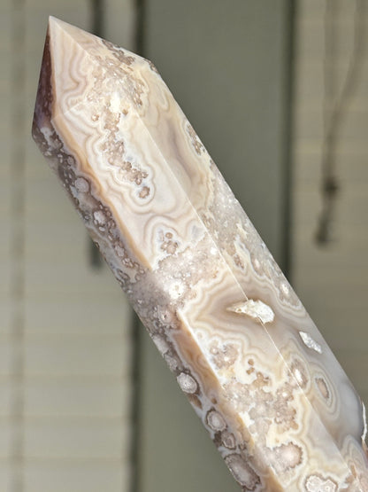High Quality Unique Cream Beige Flower Agate Tower, Madagascar