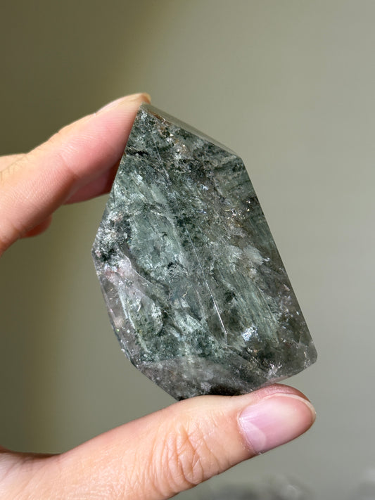 Gorgeous Mint Green Garden Quartz Freeform, Zambia