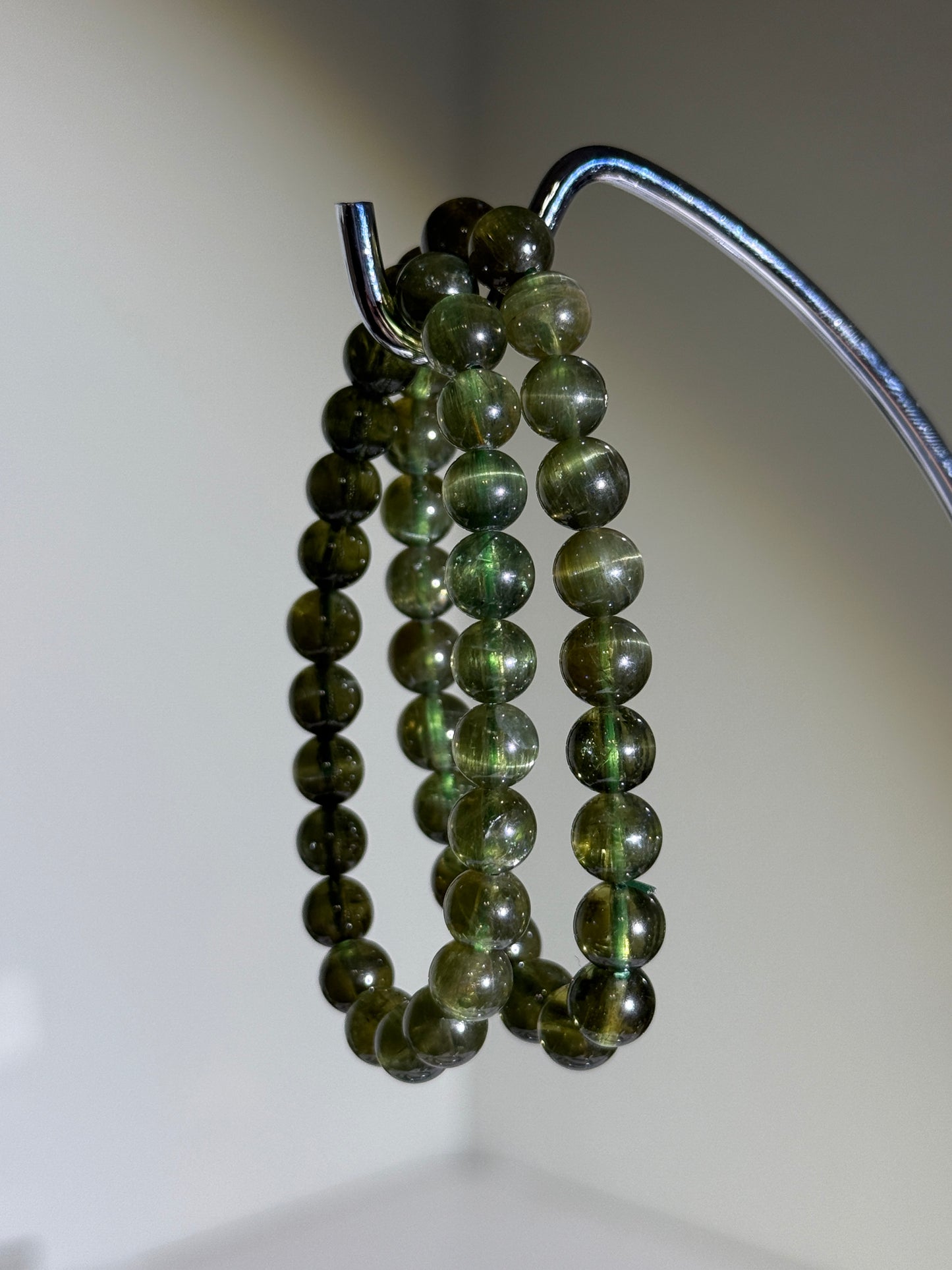 Cat Eye Green Apatite Bracelets, 7-8mm