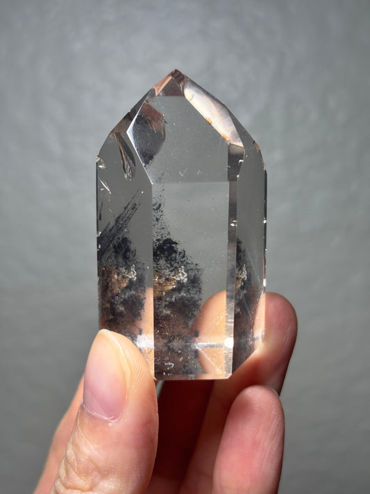 High Quality Water Clear Black Phantom Graphite in Quartz Tower, Brazil