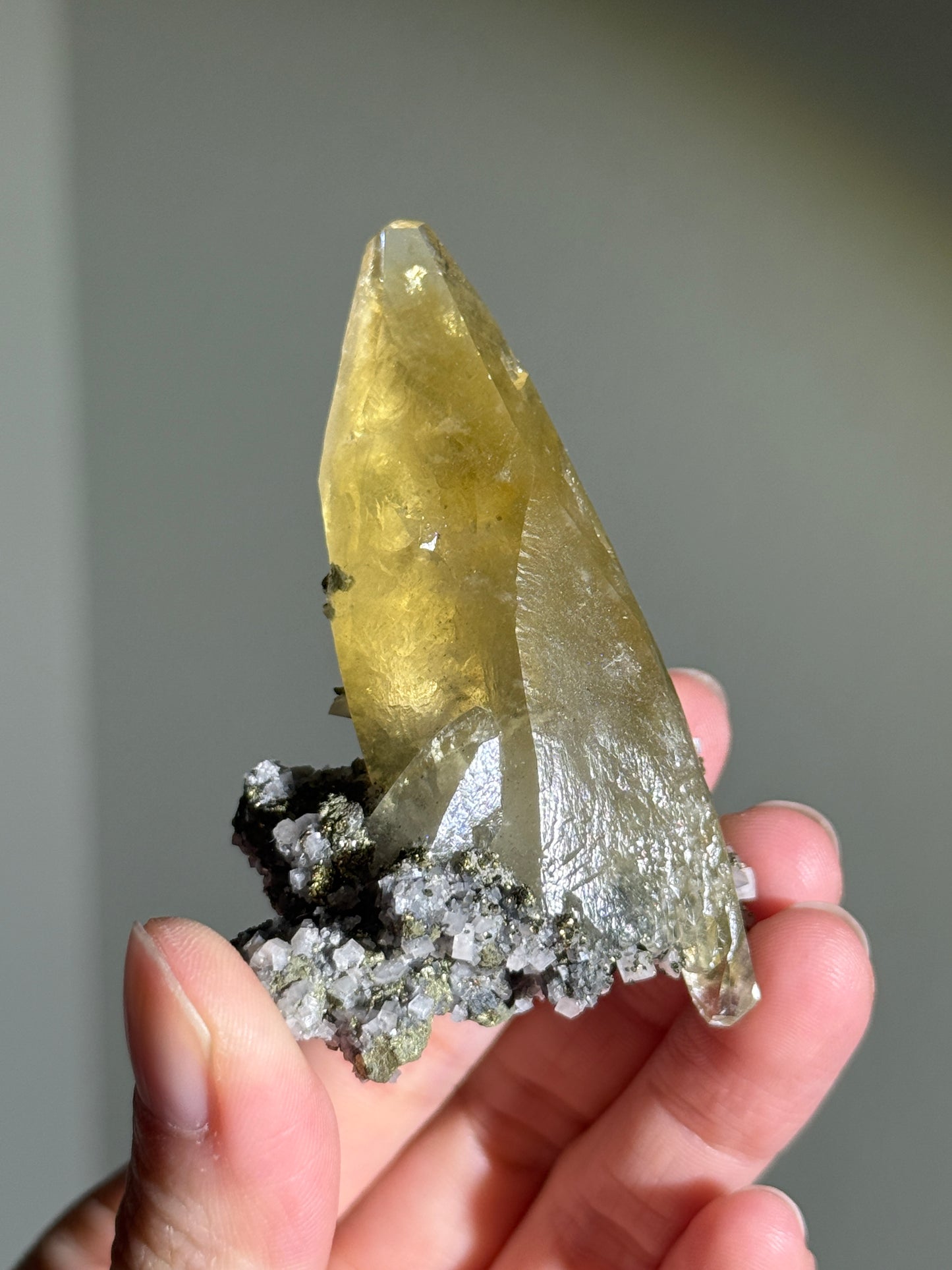 High Quality Sweetwater Mine Honey Calcite On Dolomite With Chalcopyrite, USA