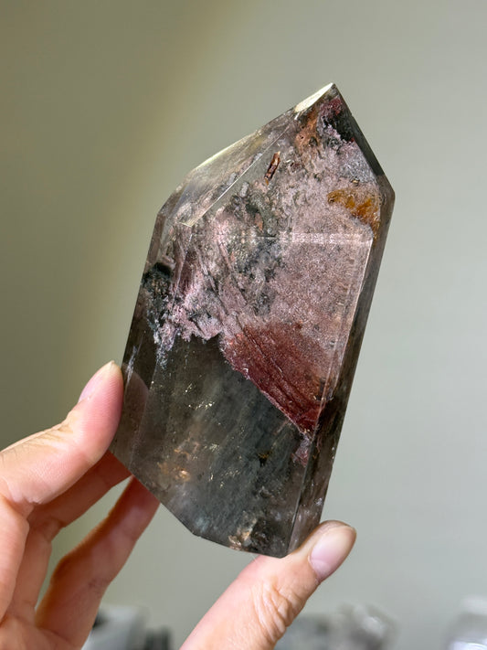 Statement Pink Garden Quartz Tower, Zambia
