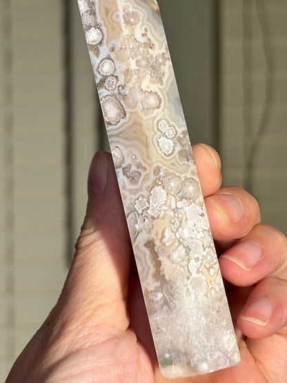 High Quality Unique Cream Beige Flower Agate Tower, Madagascar