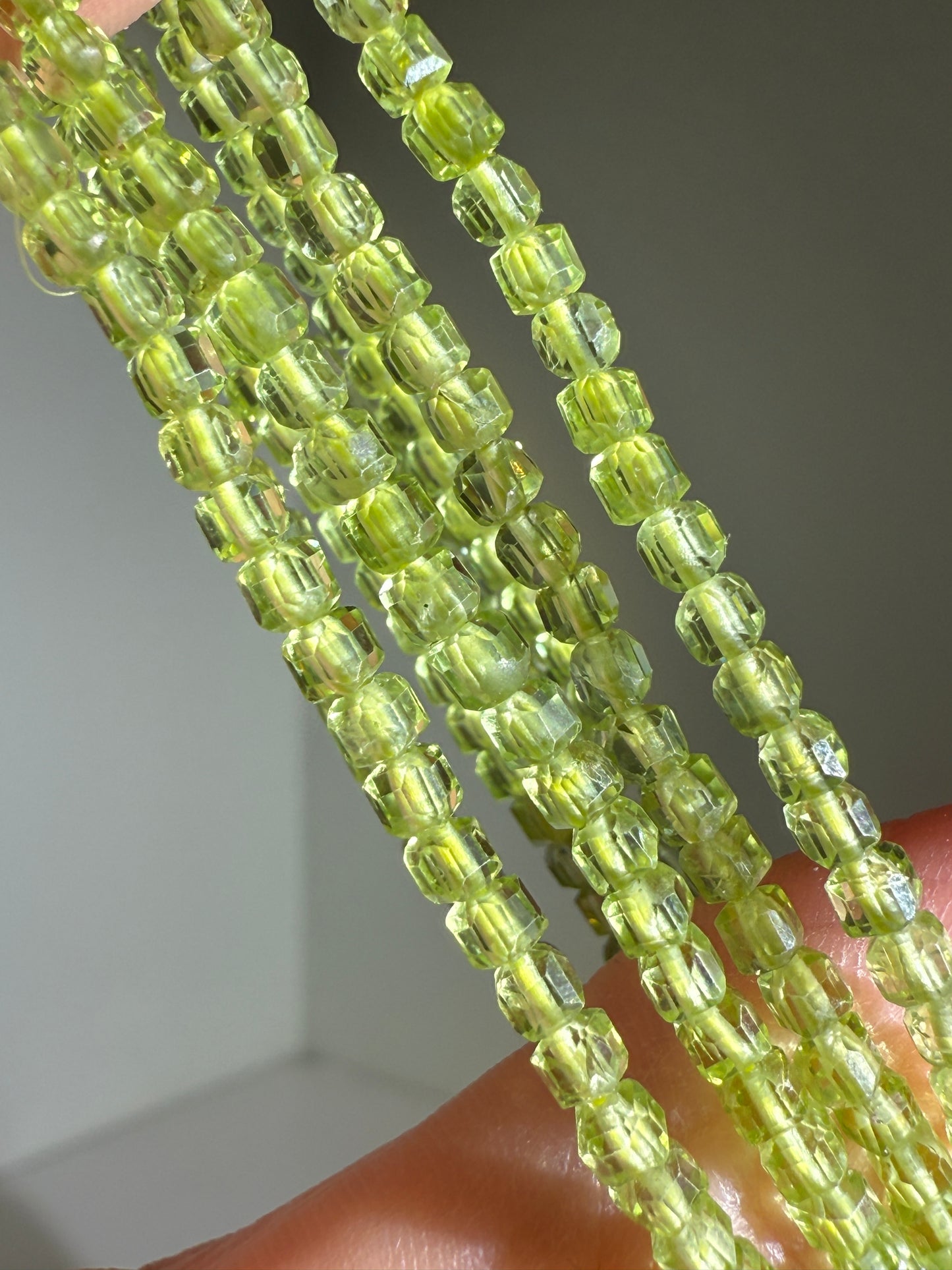 Faceted Peridot Bracelets, 3mm