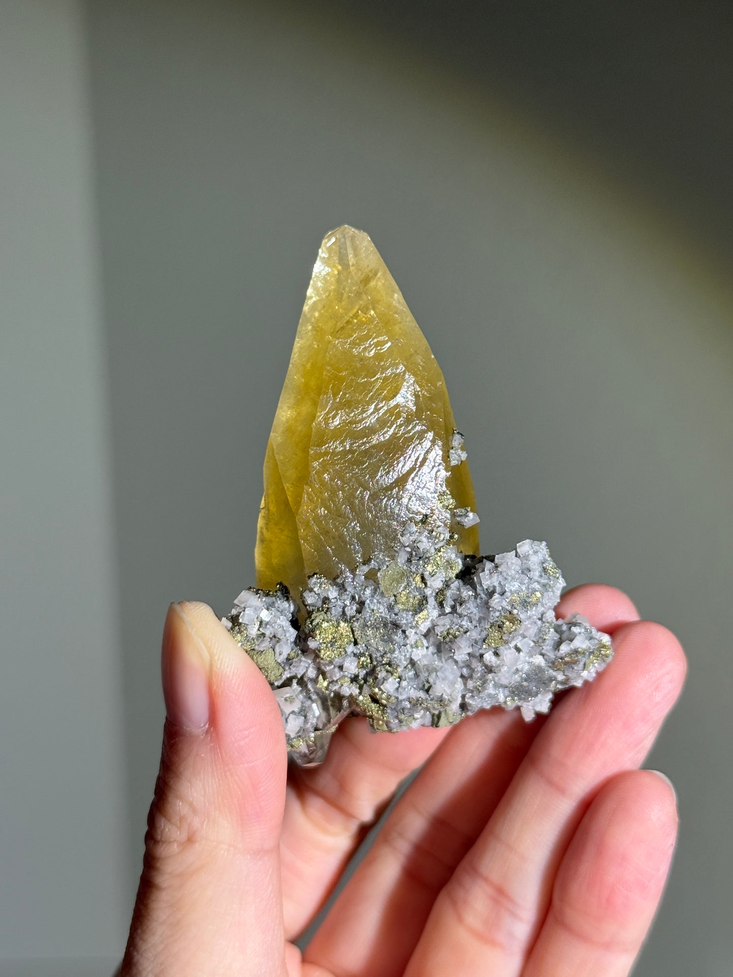 High Quality Sweetwater Mine Honey Calcite On Dolomite With Chalcopyrite, USA