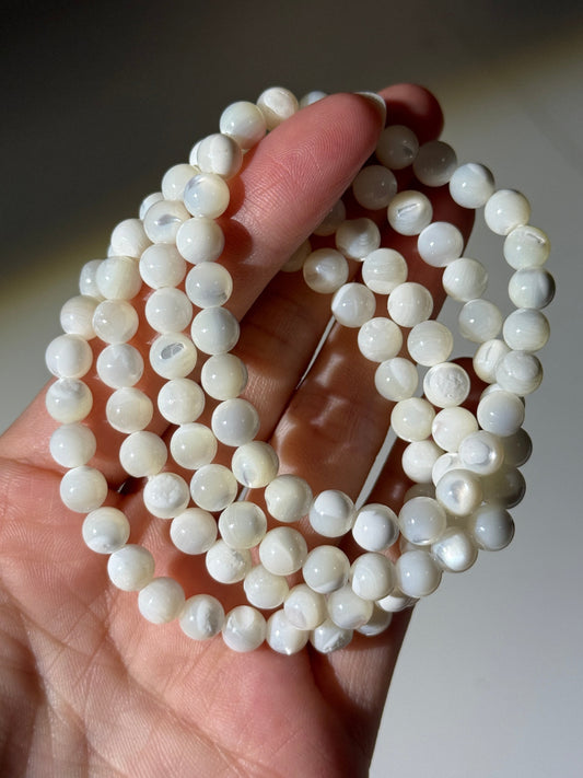 Mother Of Pearls Bracelets, 6mm