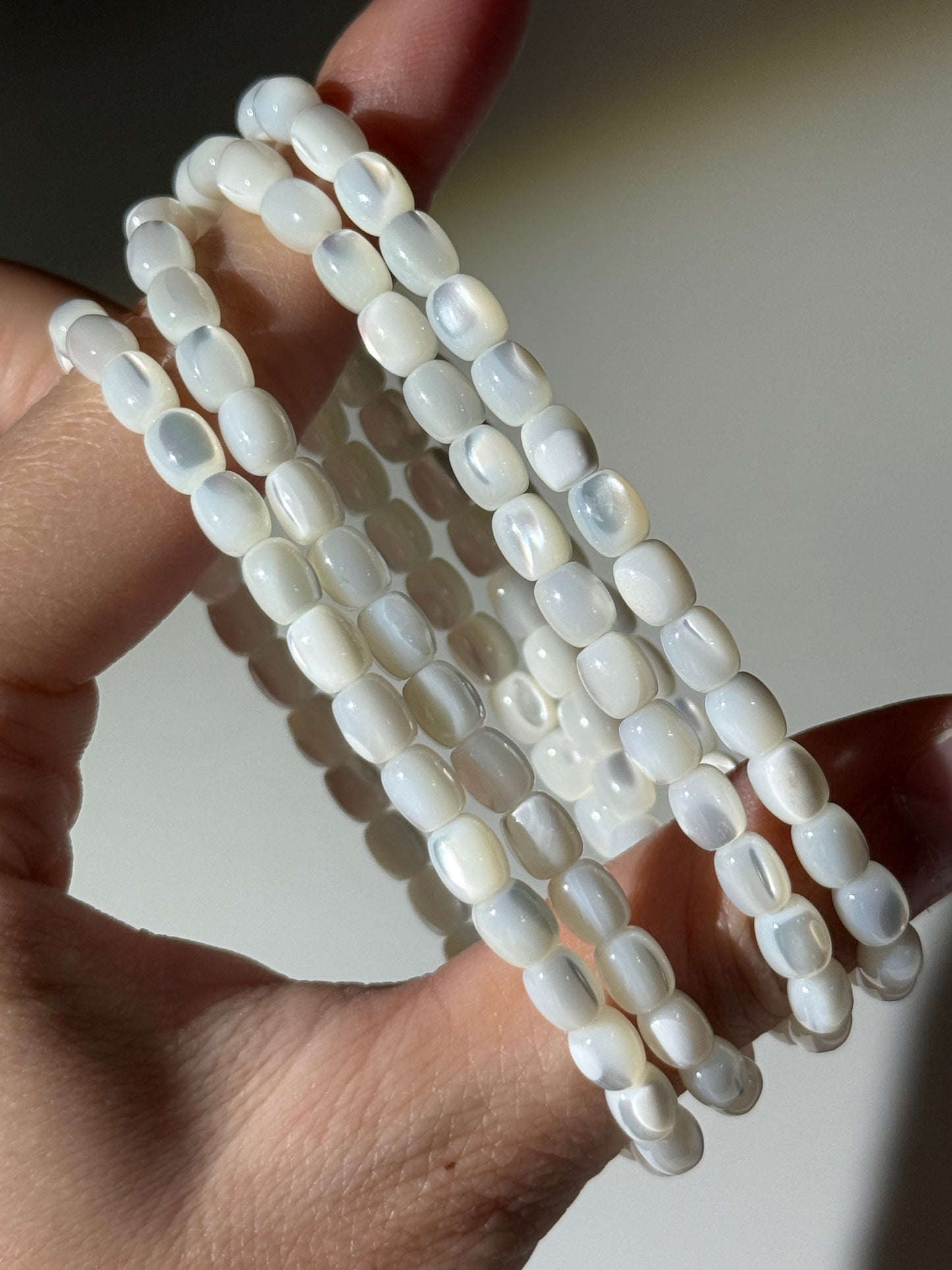 Mother of Pearls Bracelets, Elongated Bead, 6mm