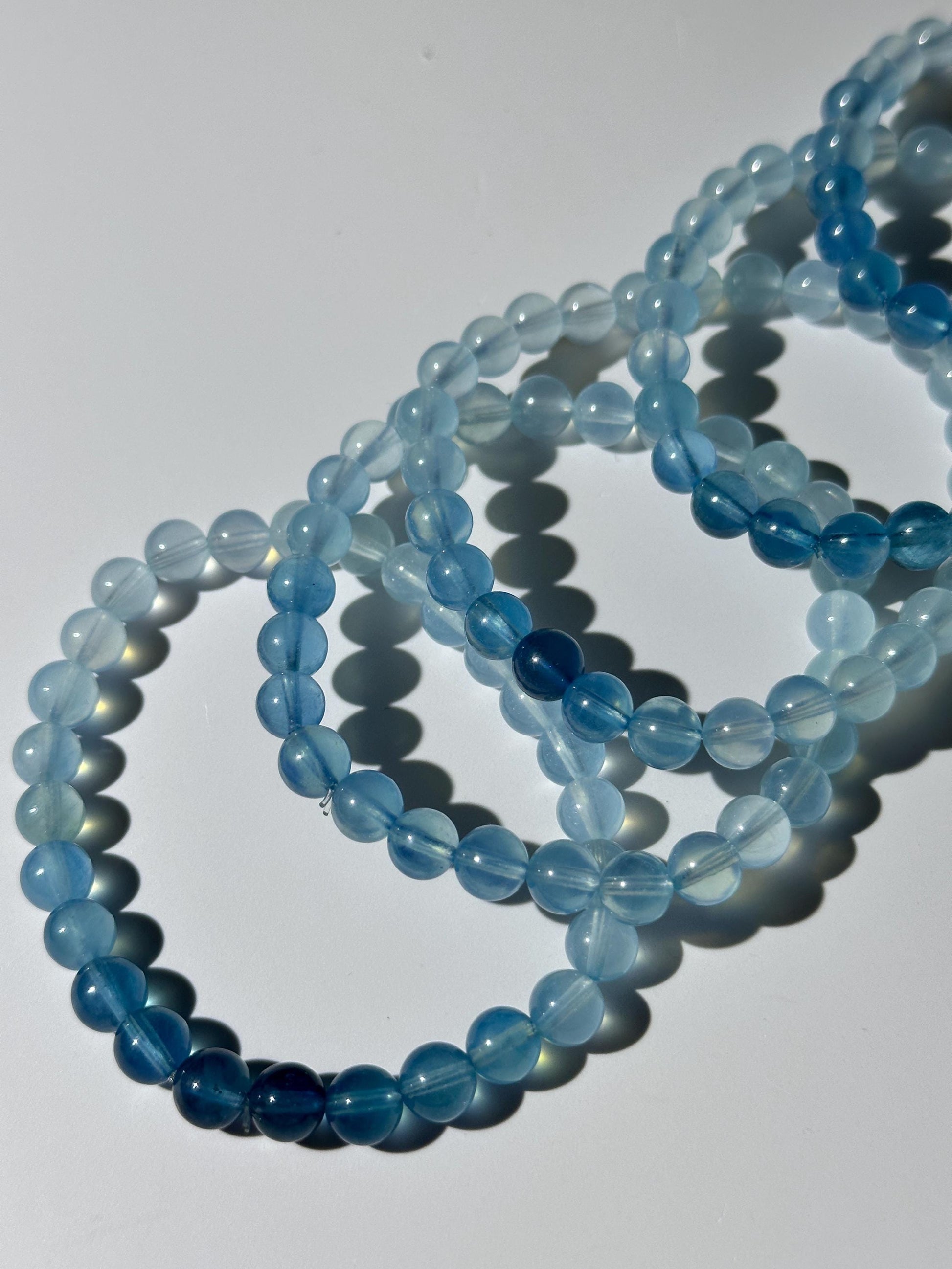 AAA Gradient Aquamarine Bracelet, Rare Translucent Beryl Aquamarine , 7mm Round Bead Bracelet, Stretchy Bracelet, Gift For Her, Gift For Him